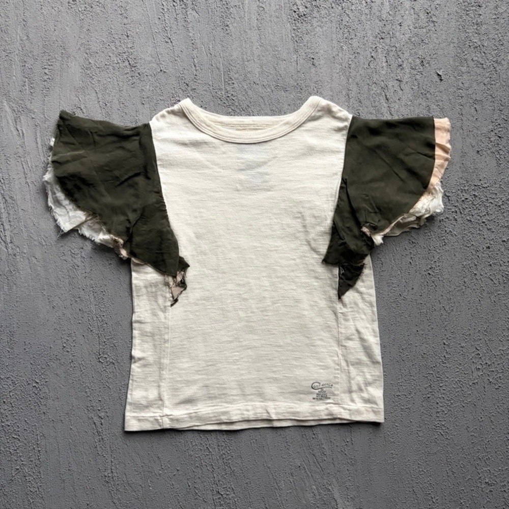 Go To Hollywood T Shirt Medium 130CM White Ruffle Flutter Japan Baby Tee